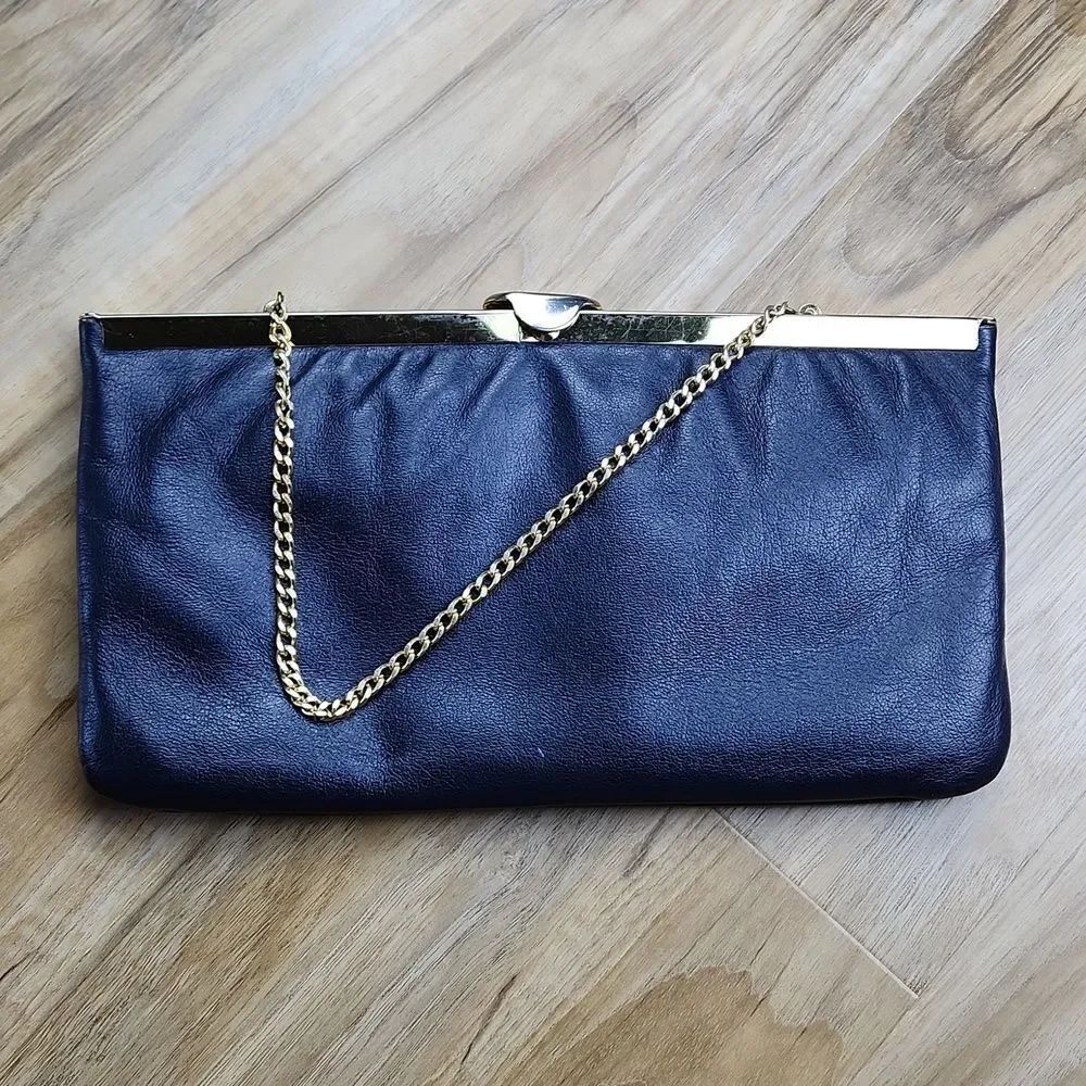 🔹️Vintage Harry Lavine Blue Leather Clutch/Purse